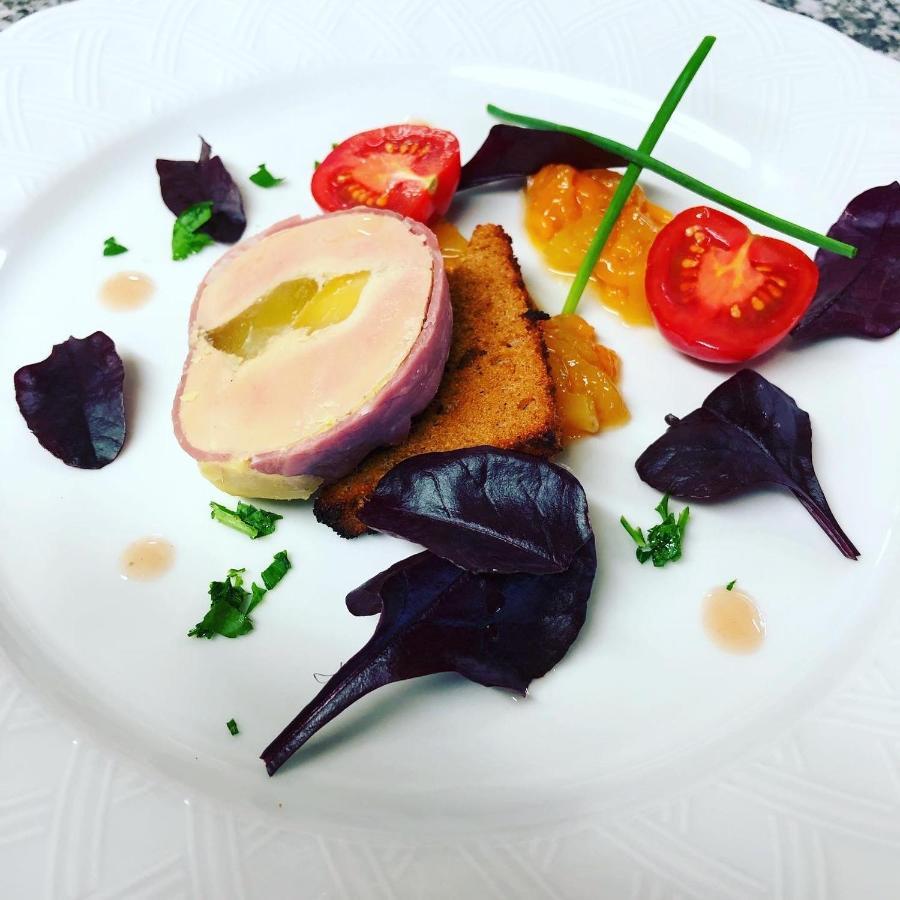 Le Relais D'Etagnac Hotel Eksteriør billede